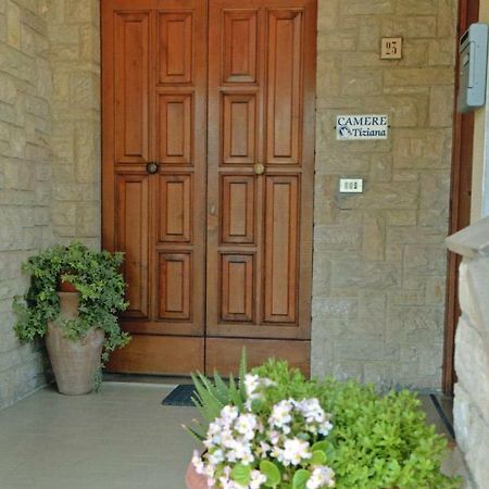 Camere Tiziana Assisi Eksteriør bilde